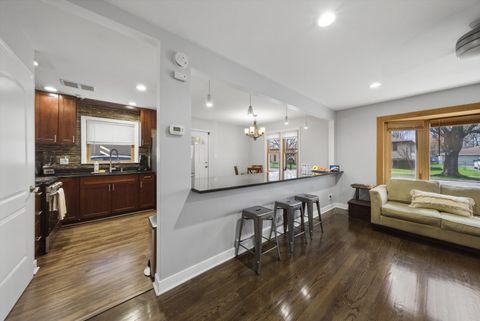 Tiny photo for 3841 Arthur Avenue, Brookfield, IL 60513 (MLS # 12615478)