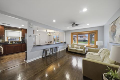 Tiny photo for 3841 Arthur Avenue, Brookfield, IL 60513 (MLS # 12615478)