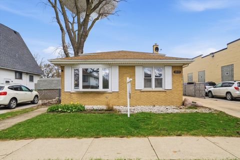 Tiny photo for 3841 Arthur Avenue, Brookfield, IL 60513 (MLS # 12615478)