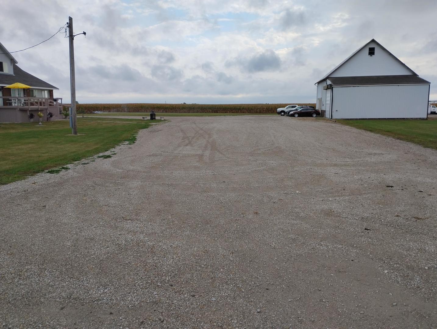 10788 N 1000 East Road