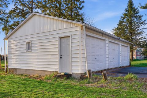 Tiny photo for 599 Palmyra Road, Dixon, IL 61021 (MLS # 12623914)