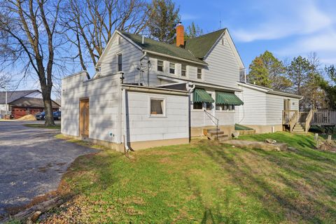 Tiny photo for 599 Palmyra Road, Dixon, IL 61021 (MLS # 12623914)