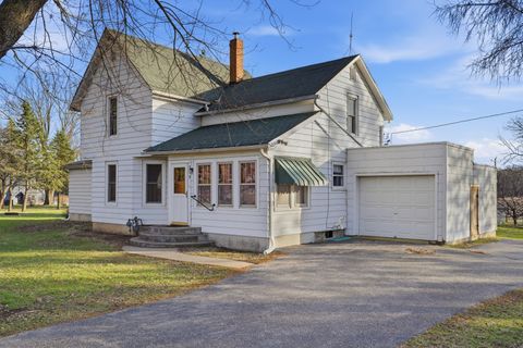 Tiny photo for 599 Palmyra Road, Dixon, IL 61021 (MLS # 12623914)