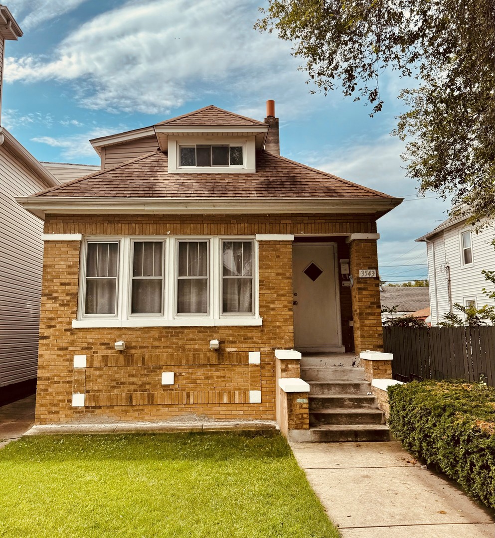 View Chicago, IL 60629 house