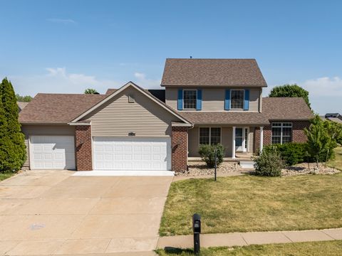 Photo of 11 JACOB Drive, Eldridge, IA 52478 (MLS # 12689612)