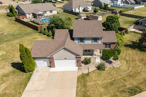 Tiny photo for 11 JACOB Drive, Eldridge, IA 52478 (MLS # 12689612)