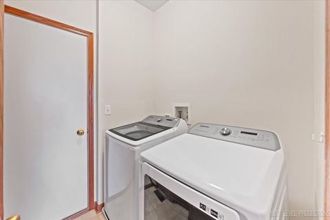 Tiny photo for 425 S Orchard Drive, Bolingbrook, IL 60440 (MLS # 12521515)