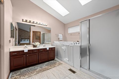 Tiny photo for 425 S Orchard Drive, Bolingbrook, IL 60440 (MLS # 12521515)