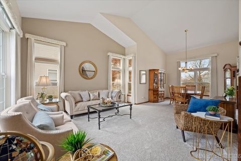 Tiny photo for 425 S Orchard Drive, Bolingbrook, IL 60440 (MLS # 12521515)