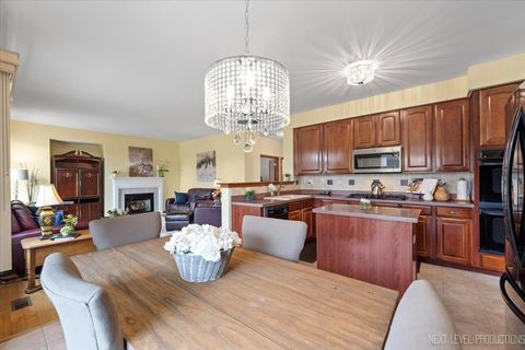 Tiny photo for 425 S Orchard Drive, Bolingbrook, IL 60440 (MLS # 12521515)