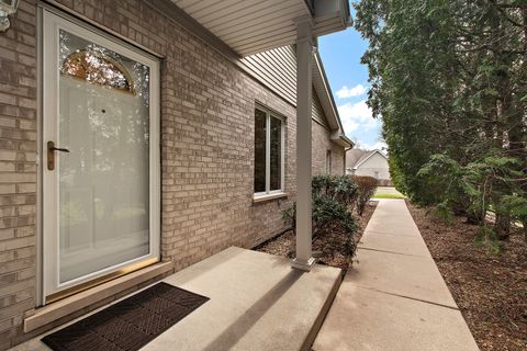 Tiny photo for 16733 Summercrest Avenue, Orland Park, IL 60467 (MLS # 12615258)