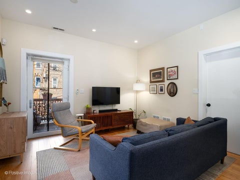 Tiny photo for 1625 W Ainslie Street #1E, Chicago, IL 60640 (MLS # 12709221)