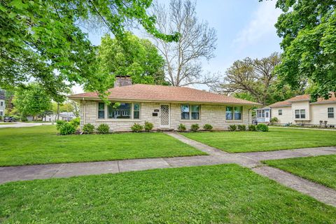 Photo of 627 E Main Street, Morris, IL 60450 (MLS # 12642800)