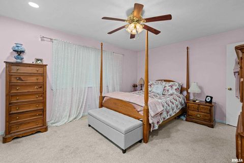 Tiny photo for 3717 35TH Street, Moline, IL 61265 (MLS # QC4269183)