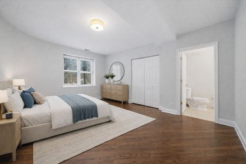 Tiny photo for 5884 N Ridge Avenue #2, Chicago, IL 60660 (MLS # 12597784)