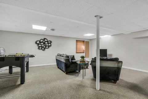 Tiny photo for 1140 Oakmeadow Court, Gurnee, IL 60031 (MLS # 12745250)