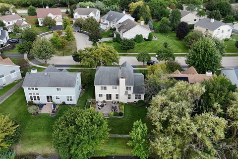 Tiny photo for 1140 Oakmeadow Court, Gurnee, IL 60031 (MLS # 12745250)