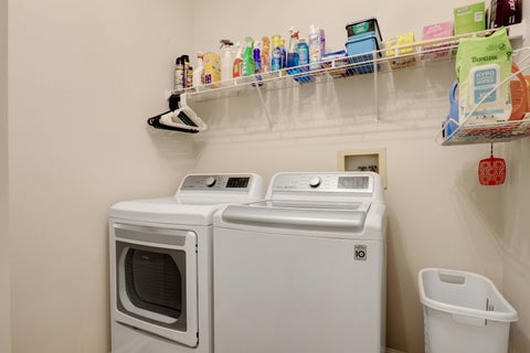 Tiny photo for 1140 Oakmeadow Court, Gurnee, IL 60031 (MLS # 12745250)