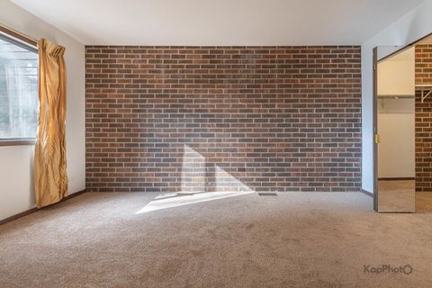 Tiny photo for 1840 W Highland Avenue #E-105, Elgin, IL 60123 (MLS # 12575340)