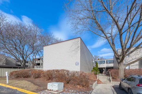 Photo of 1840 W Highland Avenue #E-105, Elgin, IL 60123 (MLS # 12575340)