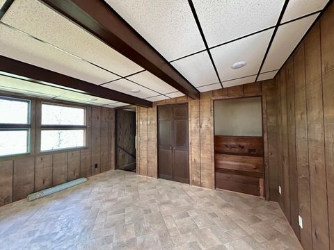 Tiny photo for 3614 S Illinois Avenue, Carbondale, IL 62903 (MLS # 12598545)