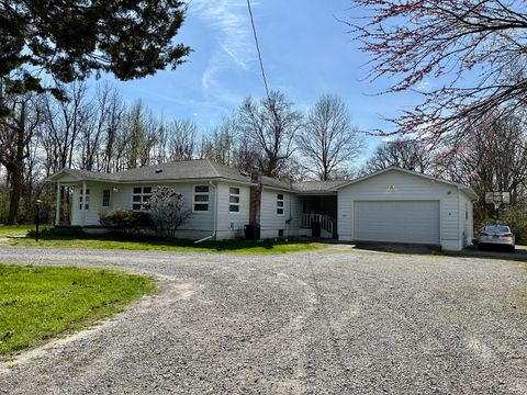 Tiny photo for 3614 S Illinois Avenue, Carbondale, IL 62903 (MLS # 12598545)
