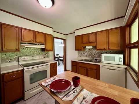 Tiny photo for 3614 S Illinois Avenue, Carbondale, IL 62903 (MLS # 12598545)