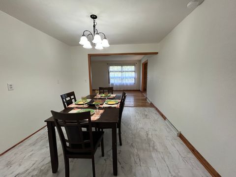 Tiny photo for 3614 S Illinois Avenue, Carbondale, IL 62903 (MLS # 12598545)