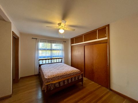 Tiny photo for 3614 S Illinois Avenue, Carbondale, IL 62903 (MLS # 12598545)