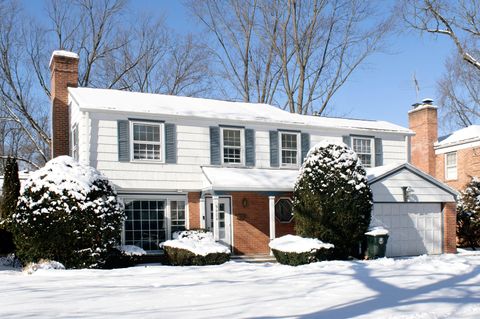 9024 Karlov Avenue Skokie IL 60076