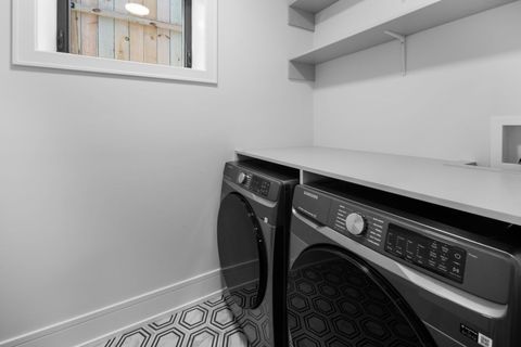Tiny photo for 2535 W Belden Avenue, Chicago, IL 60647 (MLS # 12487369)
