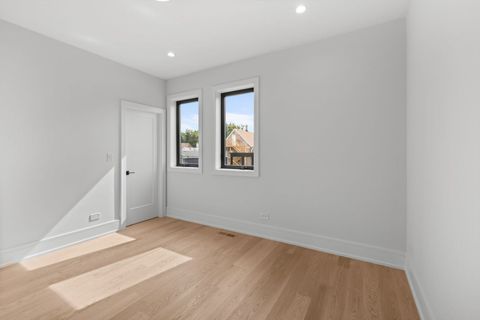Tiny photo for 2535 W Belden Avenue, Chicago, IL 60647 (MLS # 12487369)