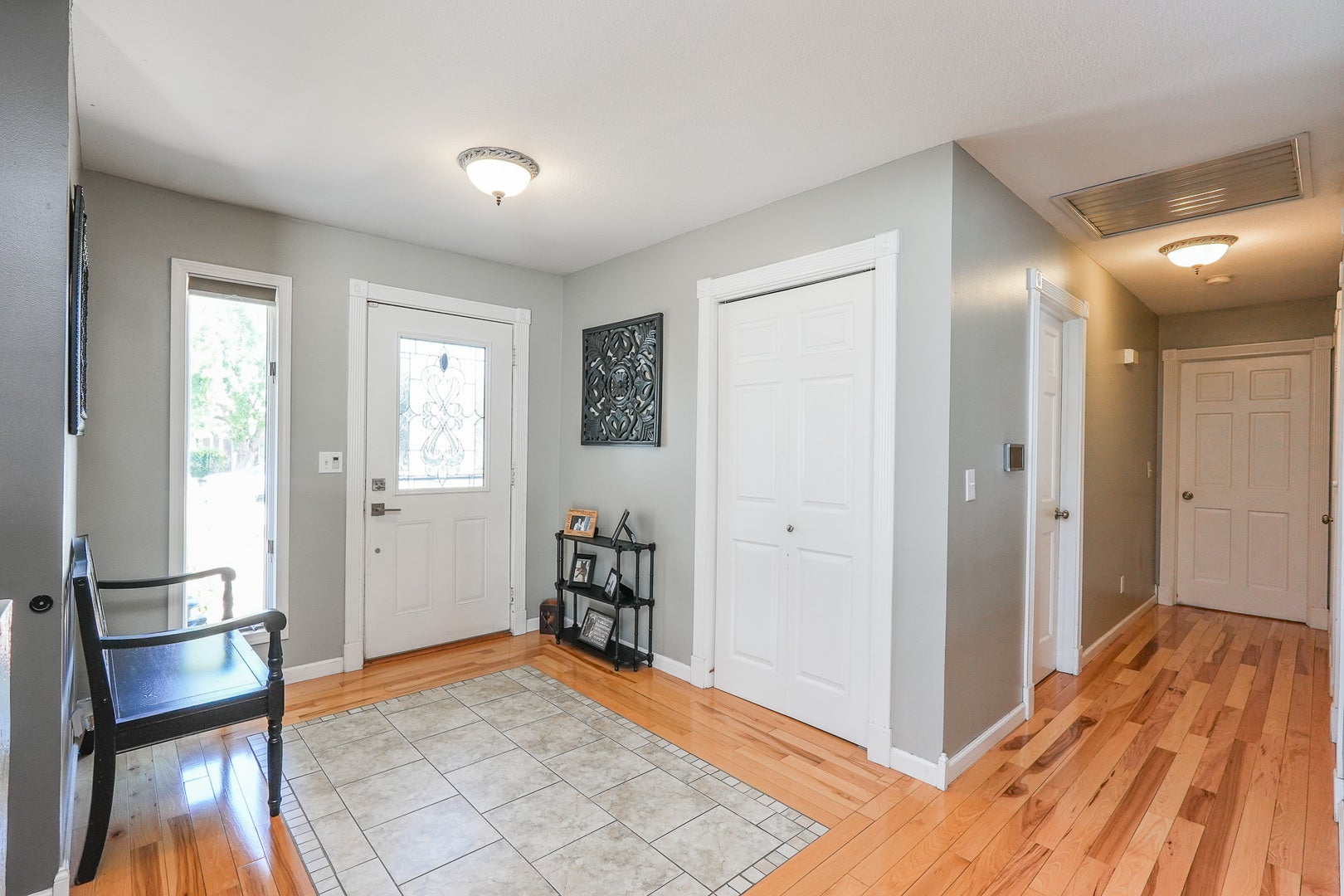 390 W Sixth Street