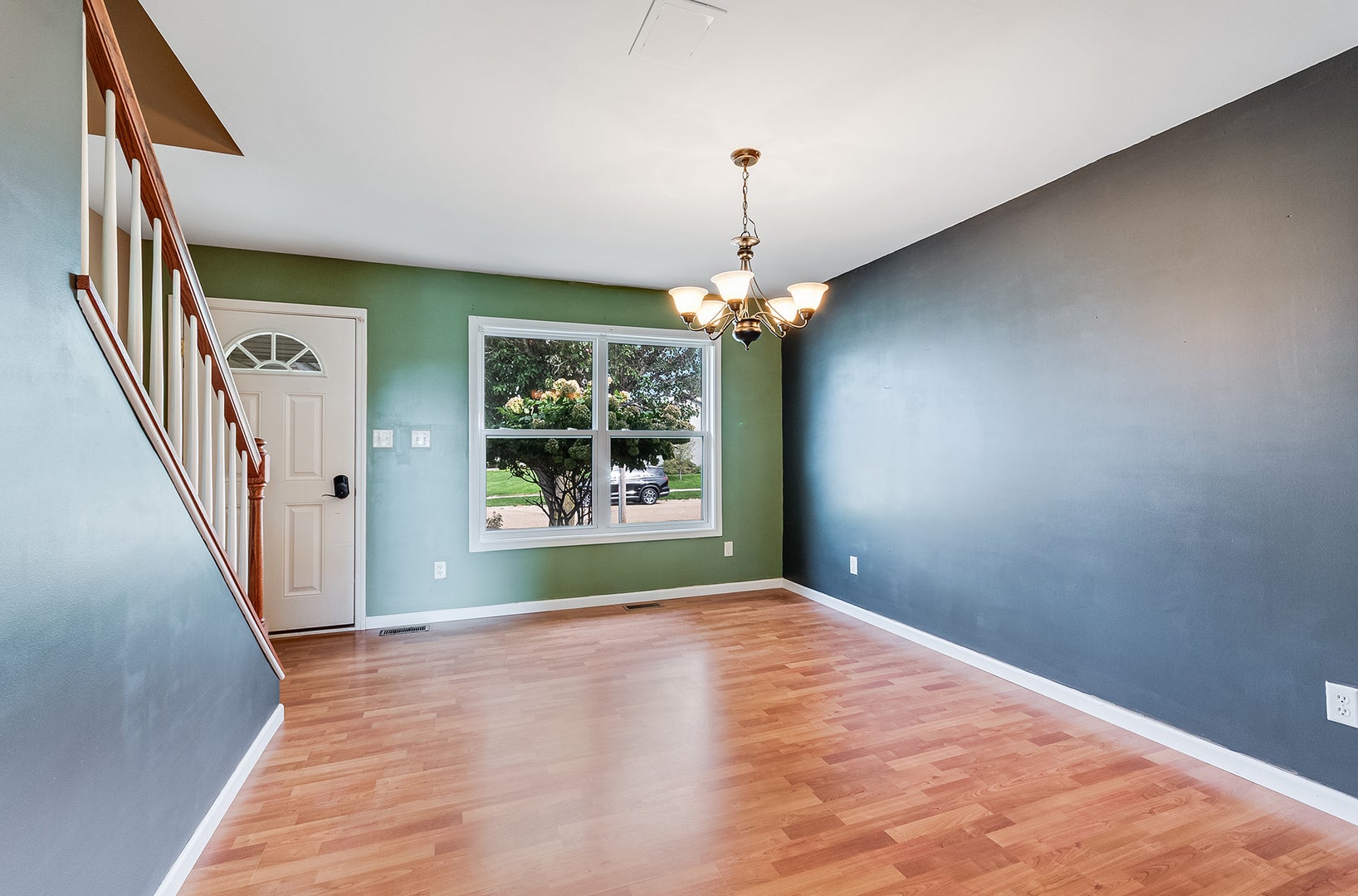 1113 Sunridge Drive 1