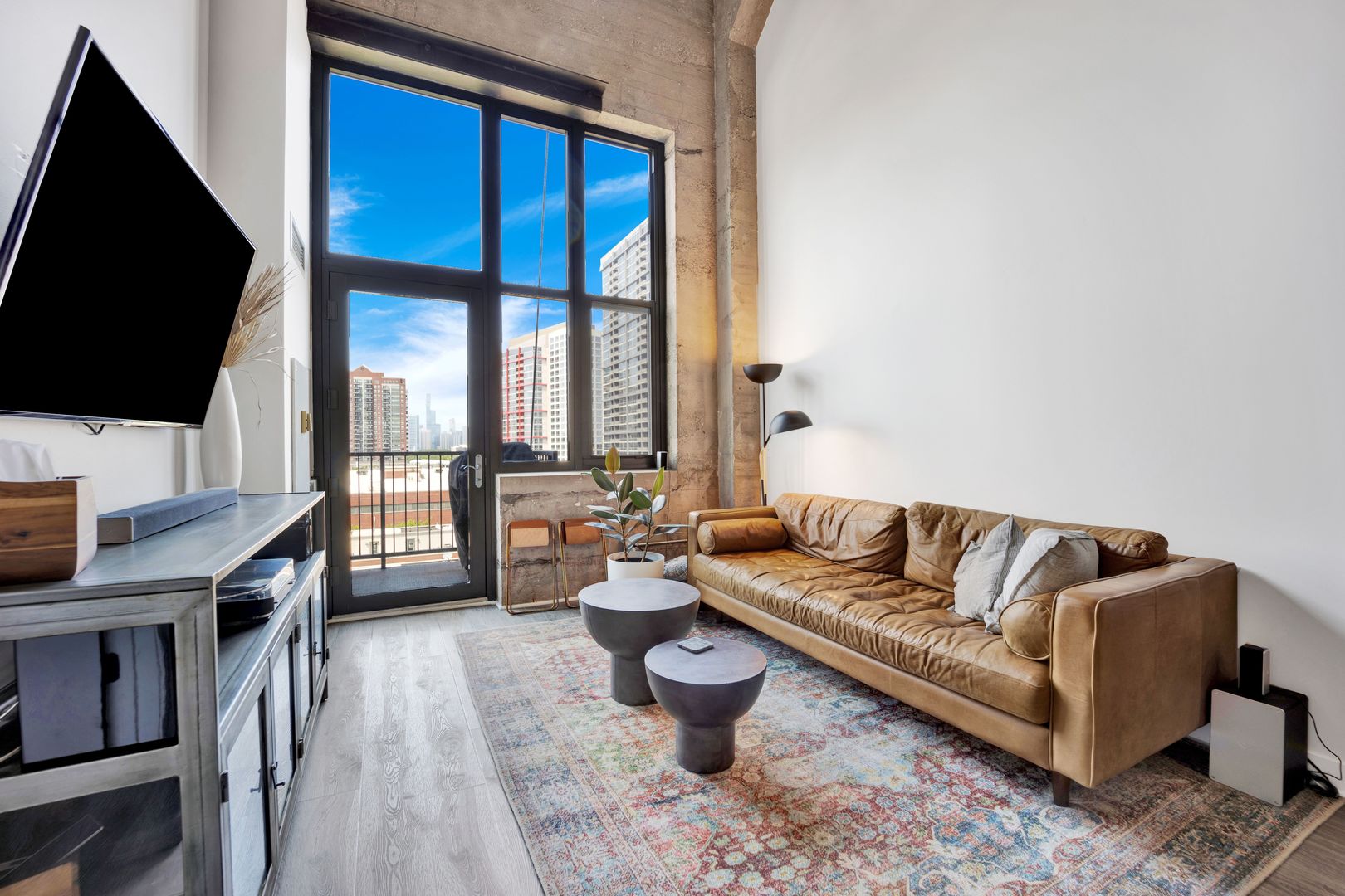 320 E 21st Street 604