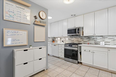 Tiny photo for 453 Elder Lane, Glenview, IL 60025 (MLS # 12758204)