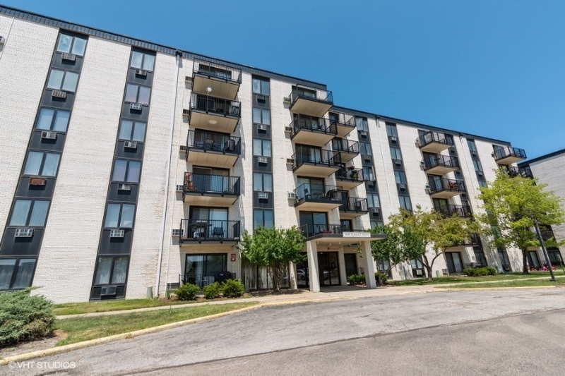 9098 Terrace Drive 3E