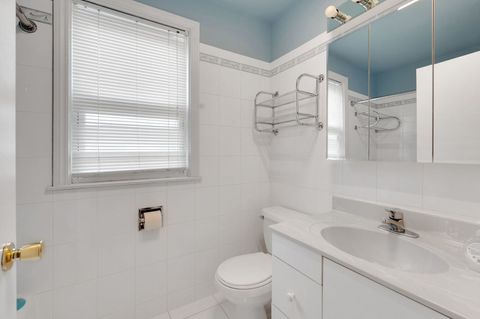 Tiny photo for 3123 W Chase Avenue, Chicago, IL 60645 (MLS # 12462929)