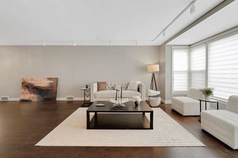 Tiny photo for 3123 W Chase Avenue, Chicago, IL 60645 (MLS # 12462929)