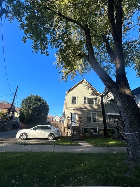 644 W 49th Street Chicago IL 60609