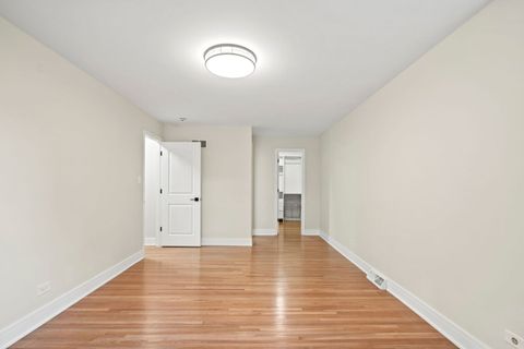 Tiny photo for 2024 E Wintergreen Avenue, Mount Prospect, IL 60056 (MLS # 12492580)