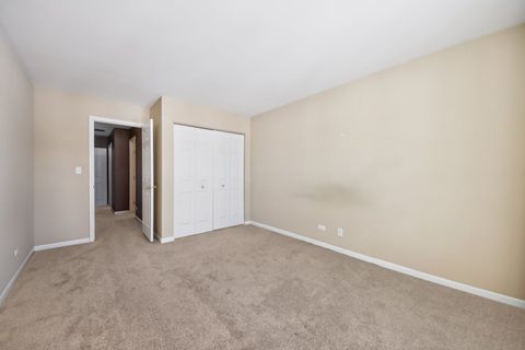Tiny photo for 858 Old Checker Road, Buffalo Grove, IL 60089 (MLS # 12551394)