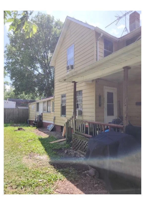 853 N Cedar Street