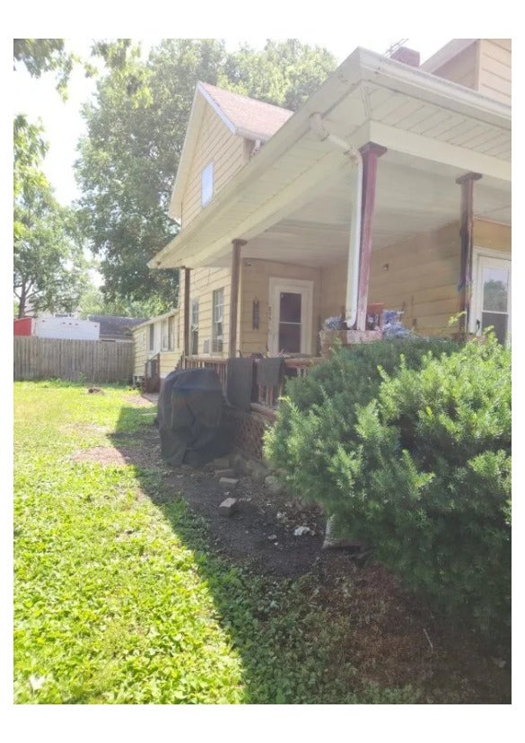 853 N Cedar Street