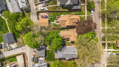 Tiny photo for 212 S 4th Street, Aurora, IL 60505 (MLS # 12627348)