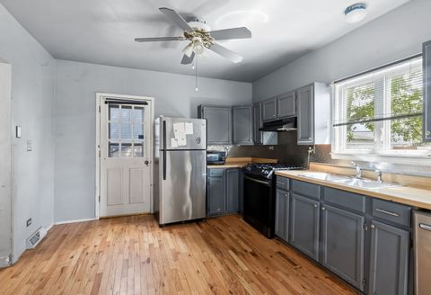 Tiny photo for 212 S 4th Street, Aurora, IL 60505 (MLS # 12627348)