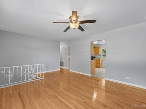 Tiny photo for 400 Lillian Lane, Des Plaines, IL 60016 (MLS # 12697591)