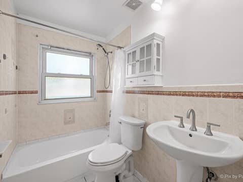 Tiny photo for 400 Lillian Lane, Des Plaines, IL 60016 (MLS # 12697591)