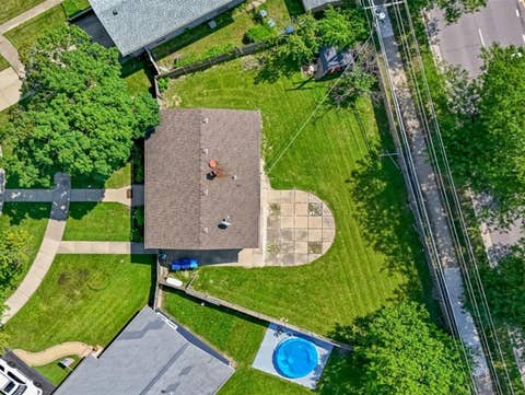 Tiny photo for 400 Lillian Lane, Des Plaines, IL 60016 (MLS # 12697591)