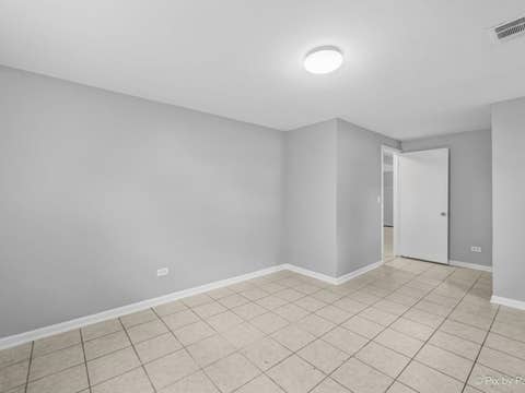 Tiny photo for 400 Lillian Lane, Des Plaines, IL 60016 (MLS # 12697591)